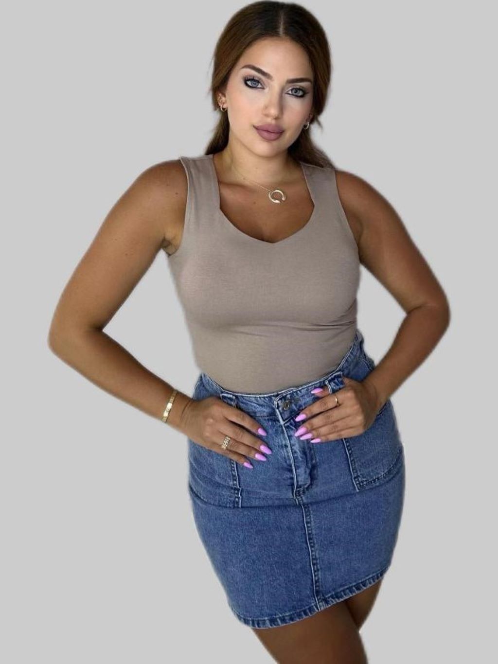 V Cut Cotton Basic