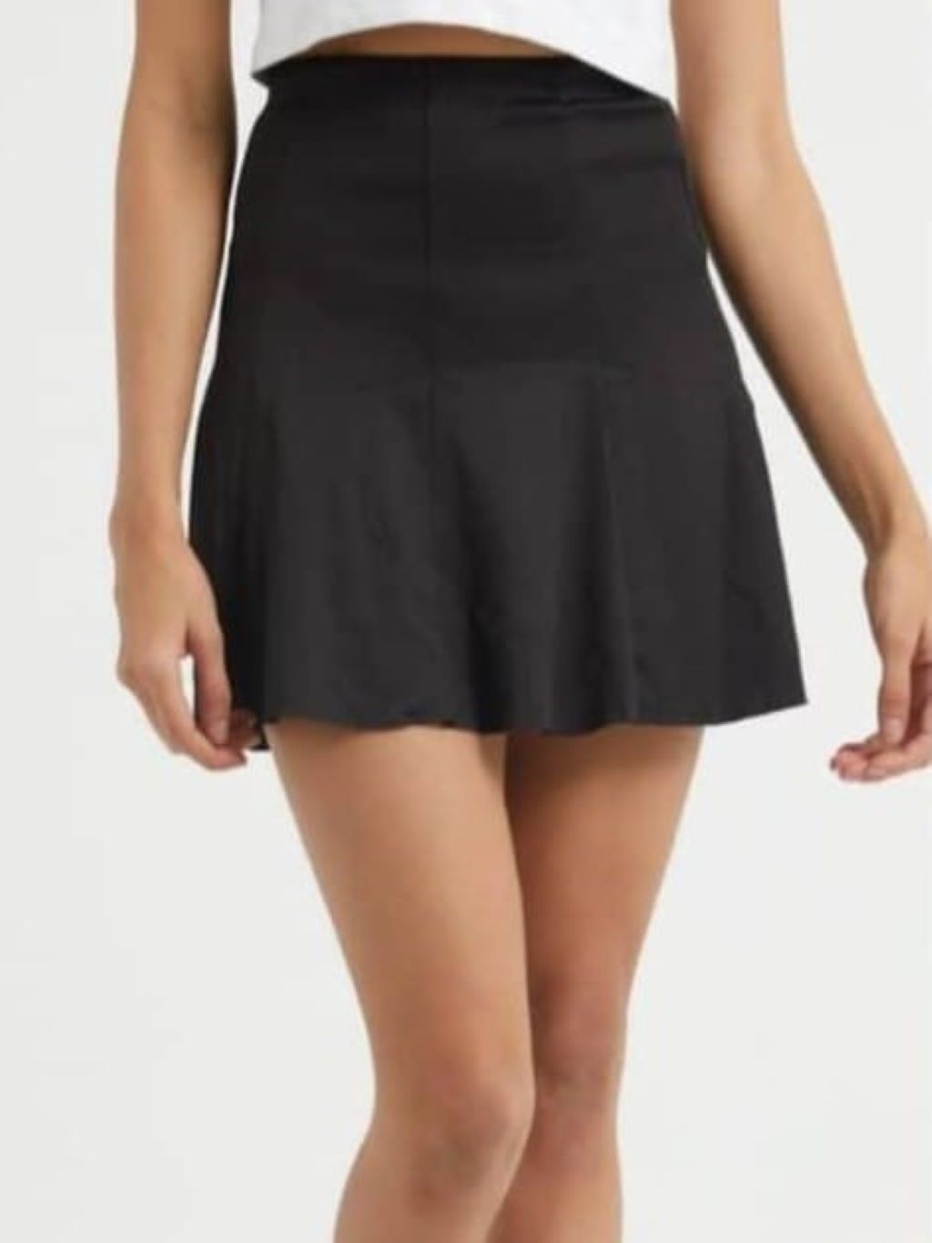 Black Simple Skirt